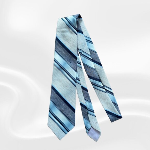 DAMON Men’s Tie — Blue Gradient Stripe, Classic Width - Picture 1 of 3